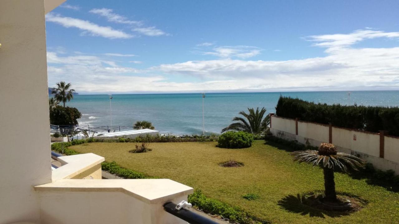 Apartamento a pie de playa. Nerja Exterior foto